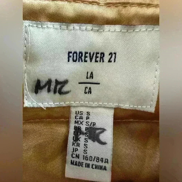 Forever 21 Sherpa Jacket Sweater Zip Up (473) - Picture 13 of 14